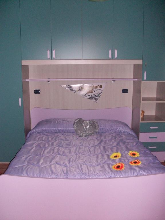 B&B L'Arabatana ピエトラペルトーザ 部屋 写真